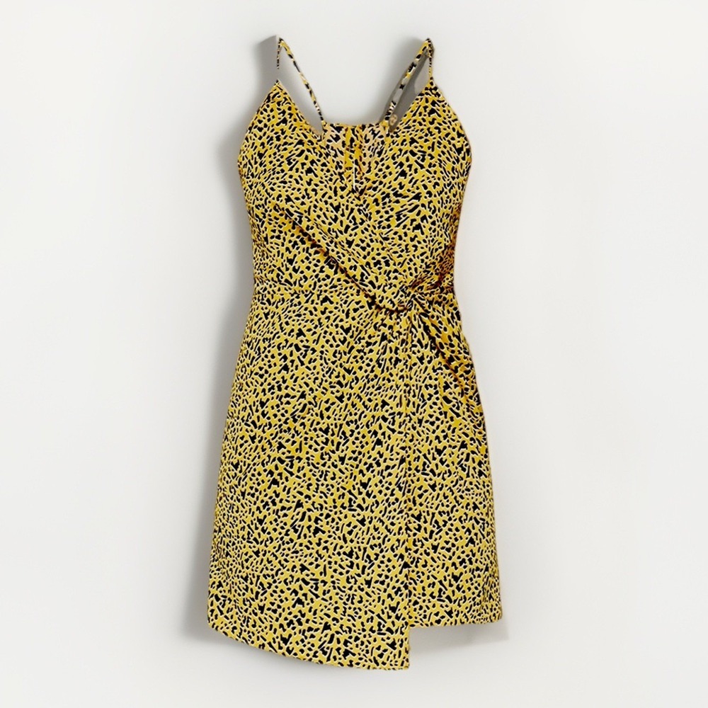 BCBGenteration | Yellow Faux Wrap Mini Dress Sz 0 Animal Print - Picture 2 of 15
